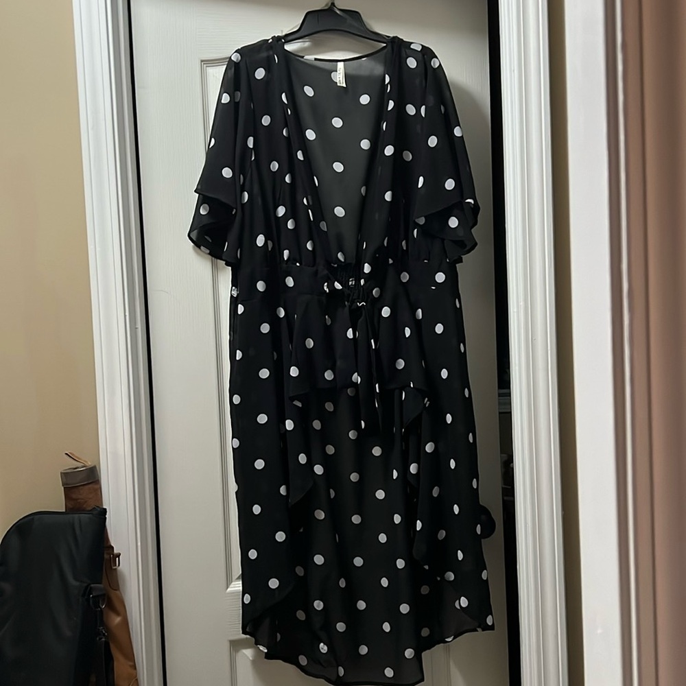 Polka dot kimono top